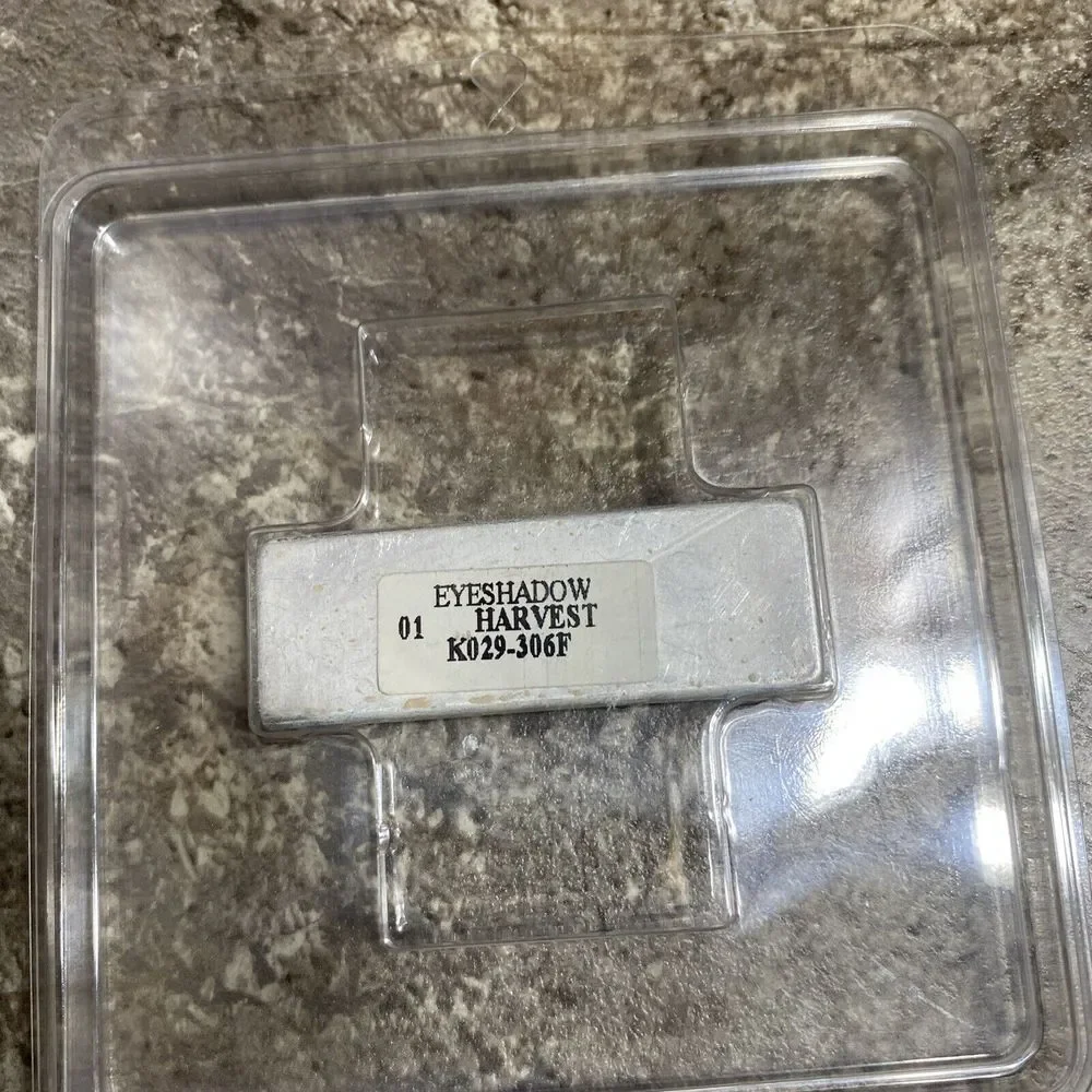Calvin Klein Eyeshadow Single Refill In‎ Shade Harvest New Rare